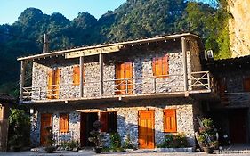 Yen Nhi Homestay Ban Gioc
